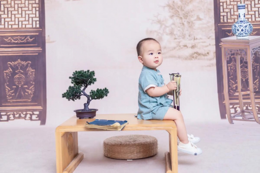 射洪四个月宝宝可以坐着吗